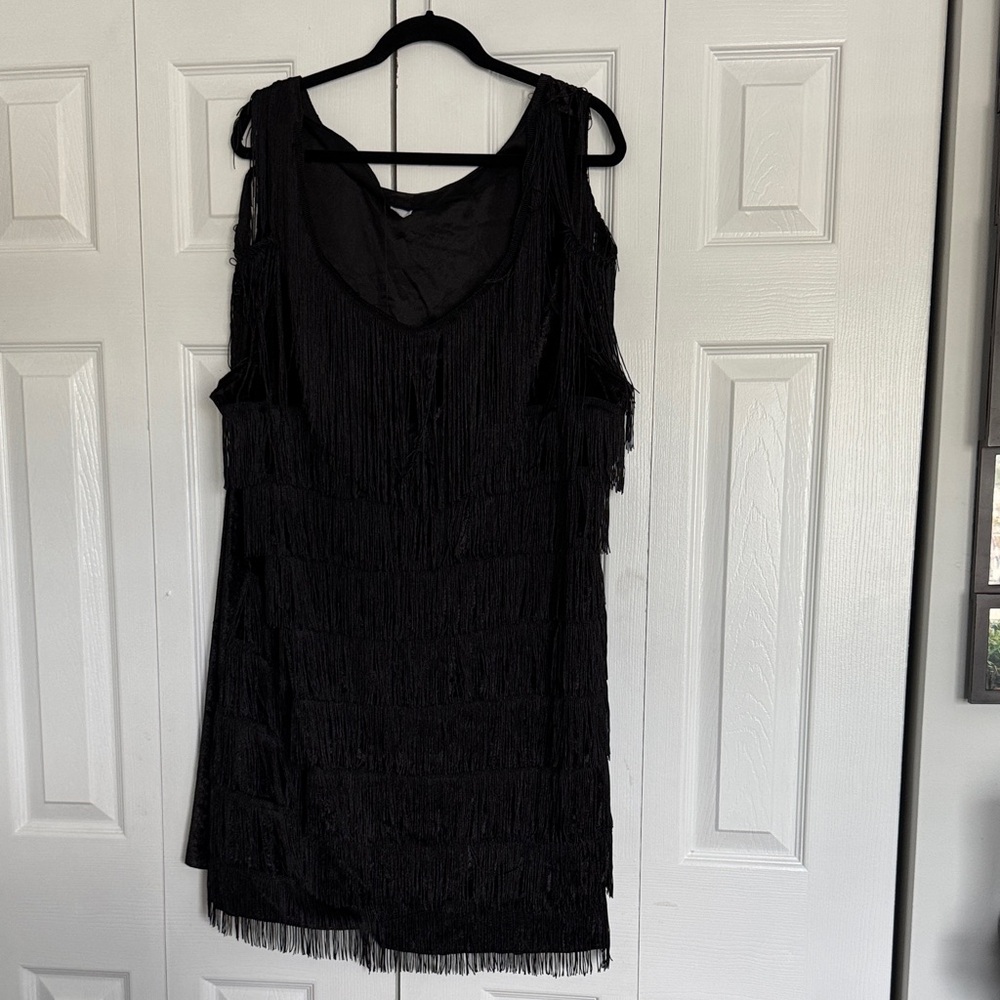 Morphe Black Fringe Mini Flapper 20’s Dress - with free accessories